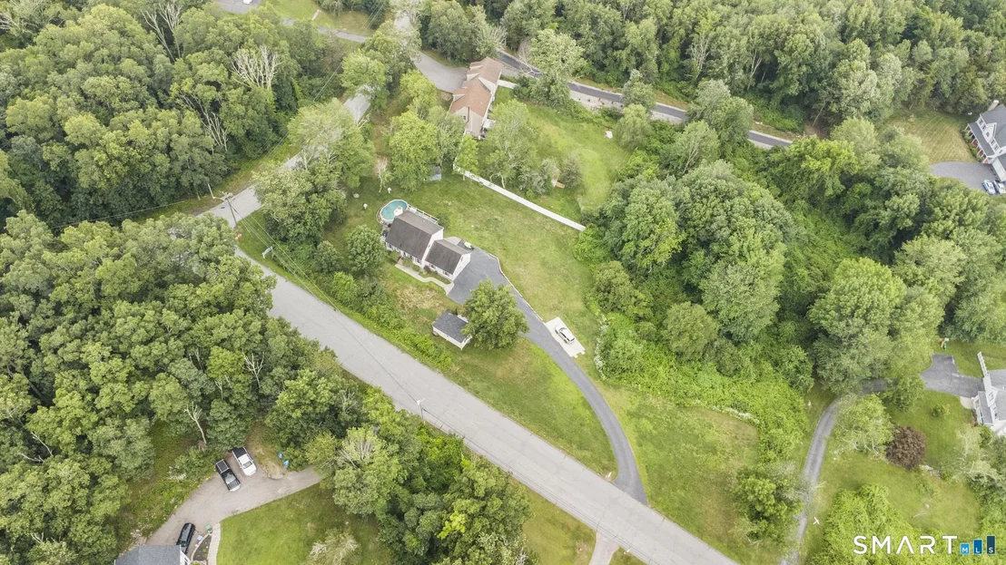 Photo of 11 Huntington Drive