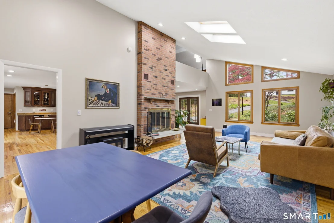 Photo of 18 Highridge Drive