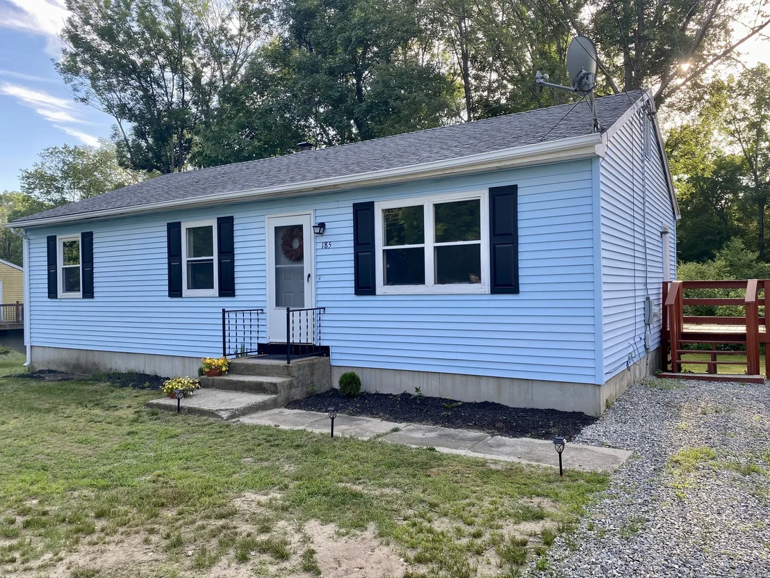 Photo of 185 Lake Street