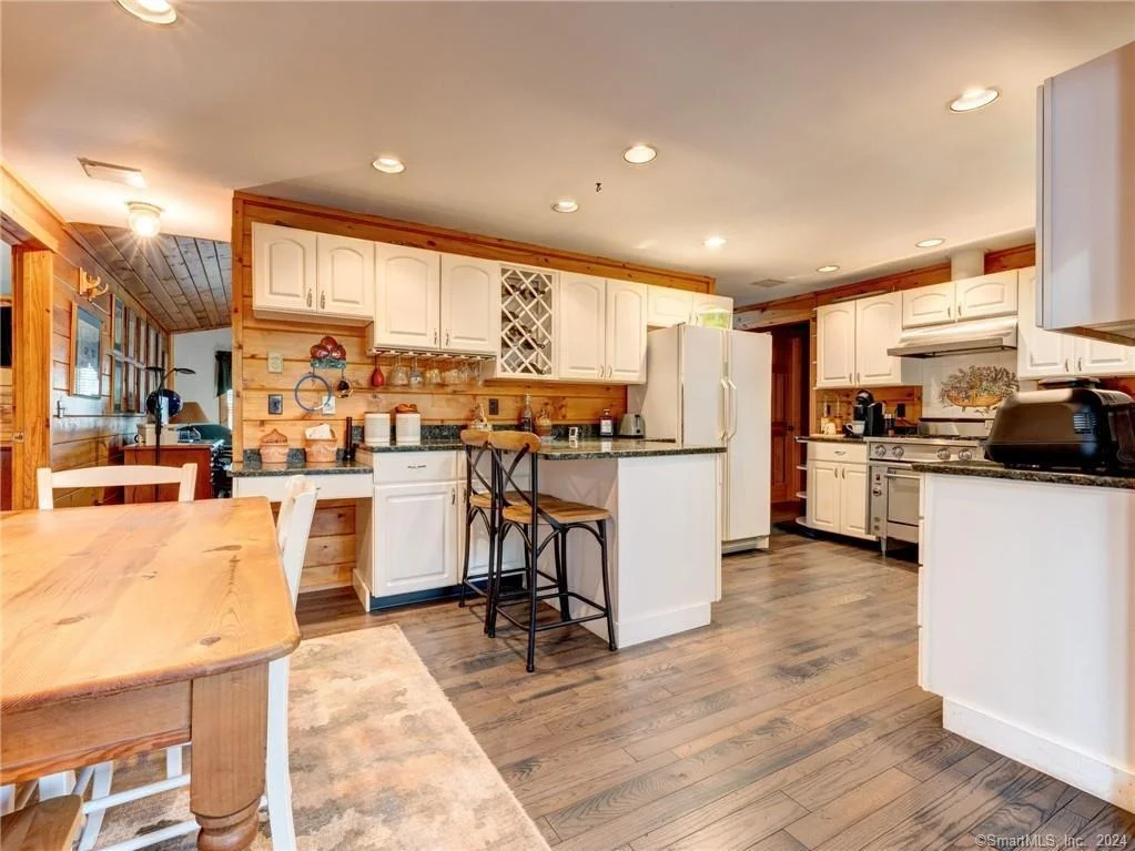 Photo of 154 Transylvania Road