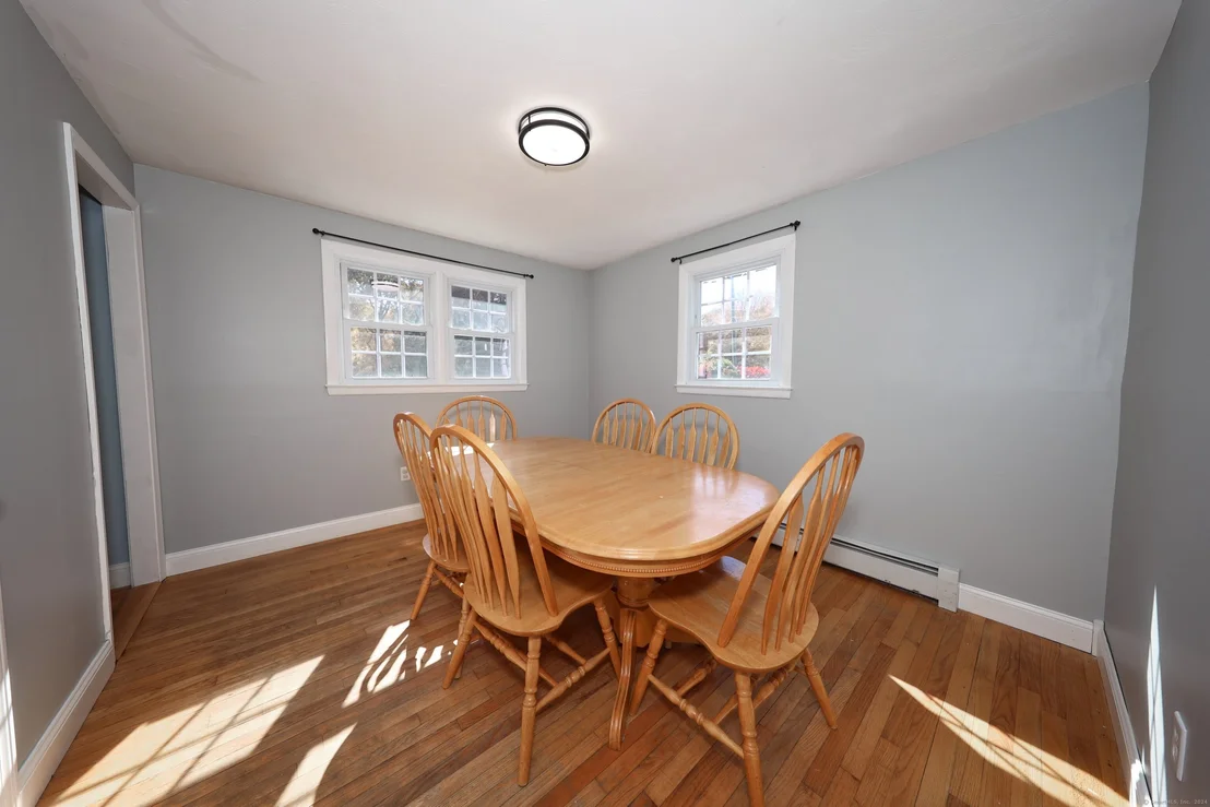 Photo of 39 Laura Drive