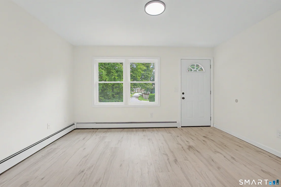 Photo of 21 Potvin Avenue