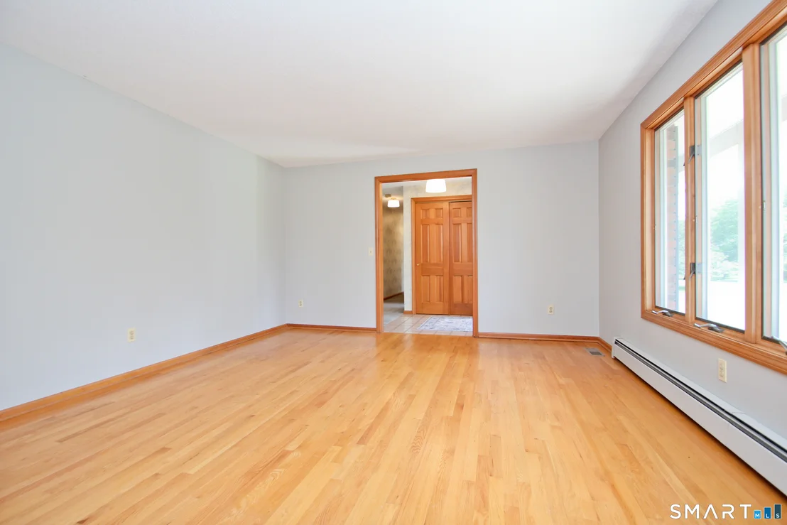 Photo of 310 Thompsonville Road