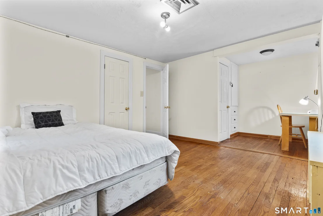 Photo of 5 Van Rose Drive