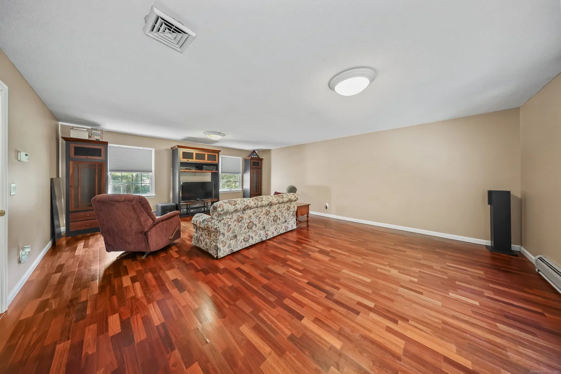 Photo of 9 Melissa Lane