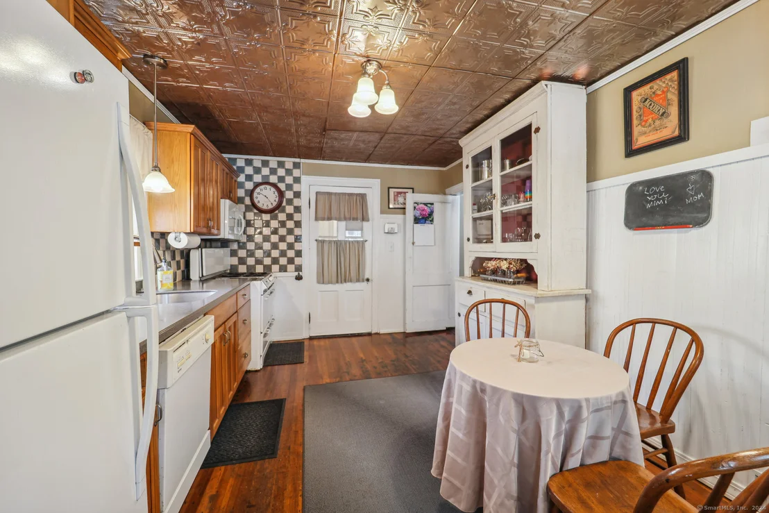 Photo of 55 Woolson Street