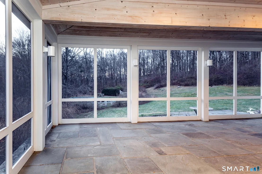 Photo of 197 Skyline Ridge Road