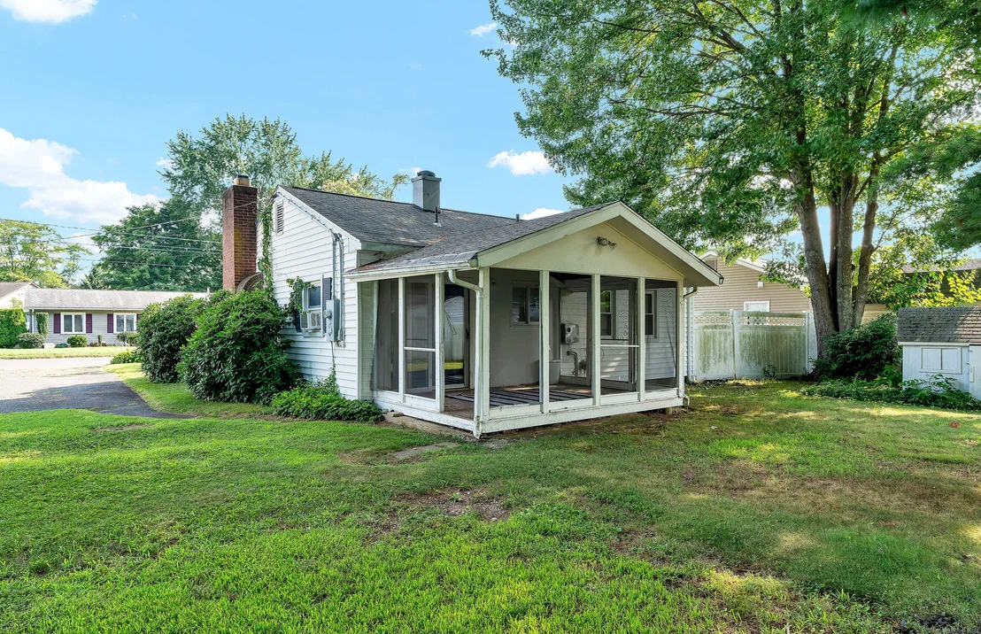Photo of 10 Ashford Road