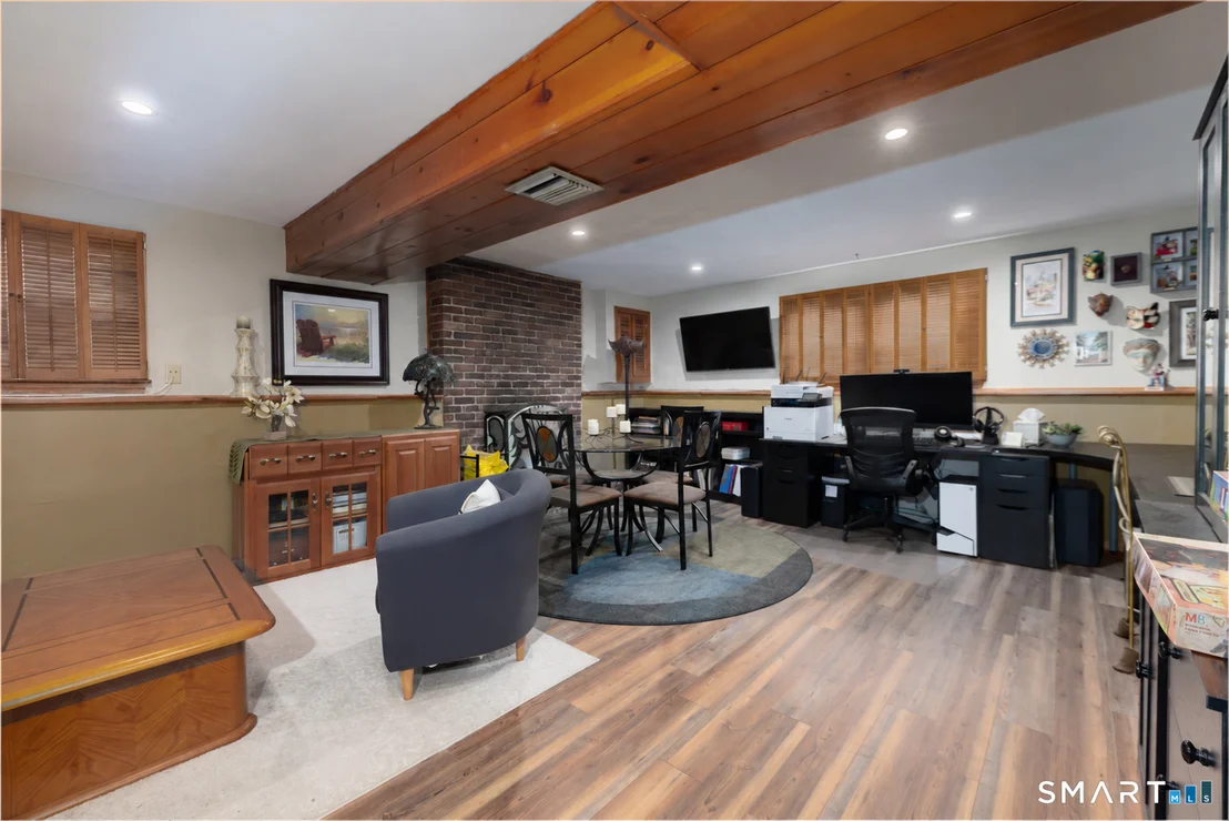 Photo of 306 Wintergreen Avenue