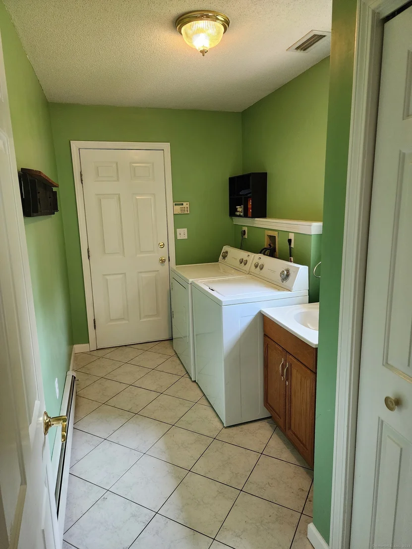 Photo of 103 Evergreen Road
