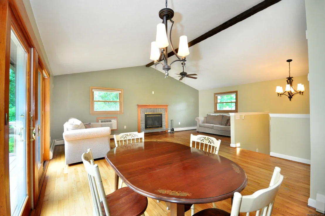 Photo of 35 Ravine Road