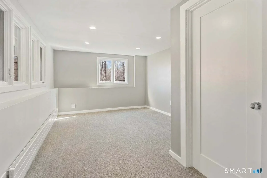 Photo of 9 Patchen Lane