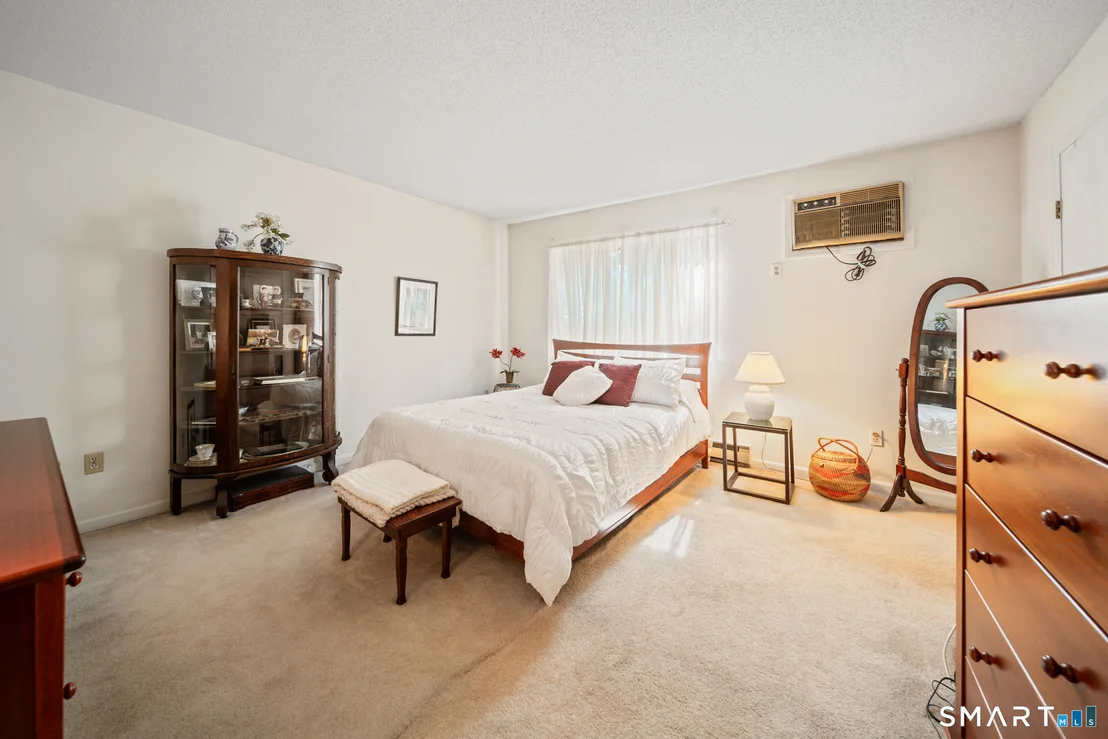 Photo of Unit 13C at 925 Oronoke Road