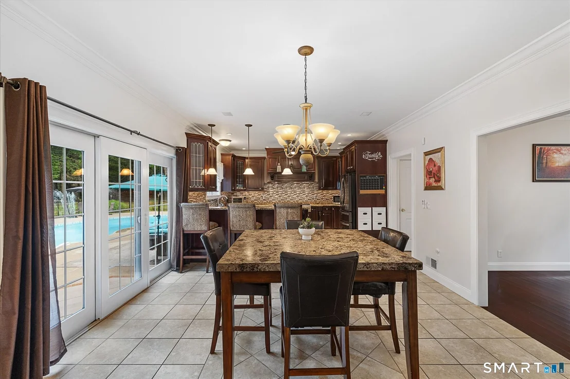 Photo of 56 River Road