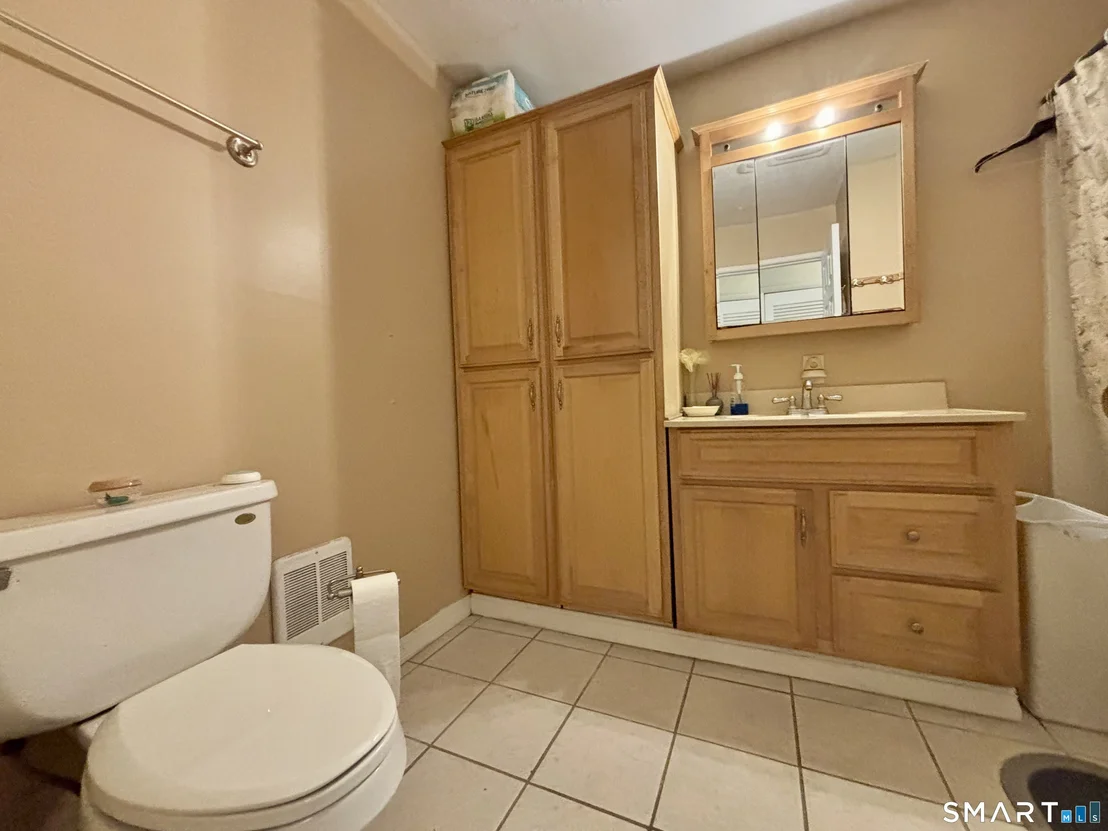 Photo of 32 Pollys Lane
