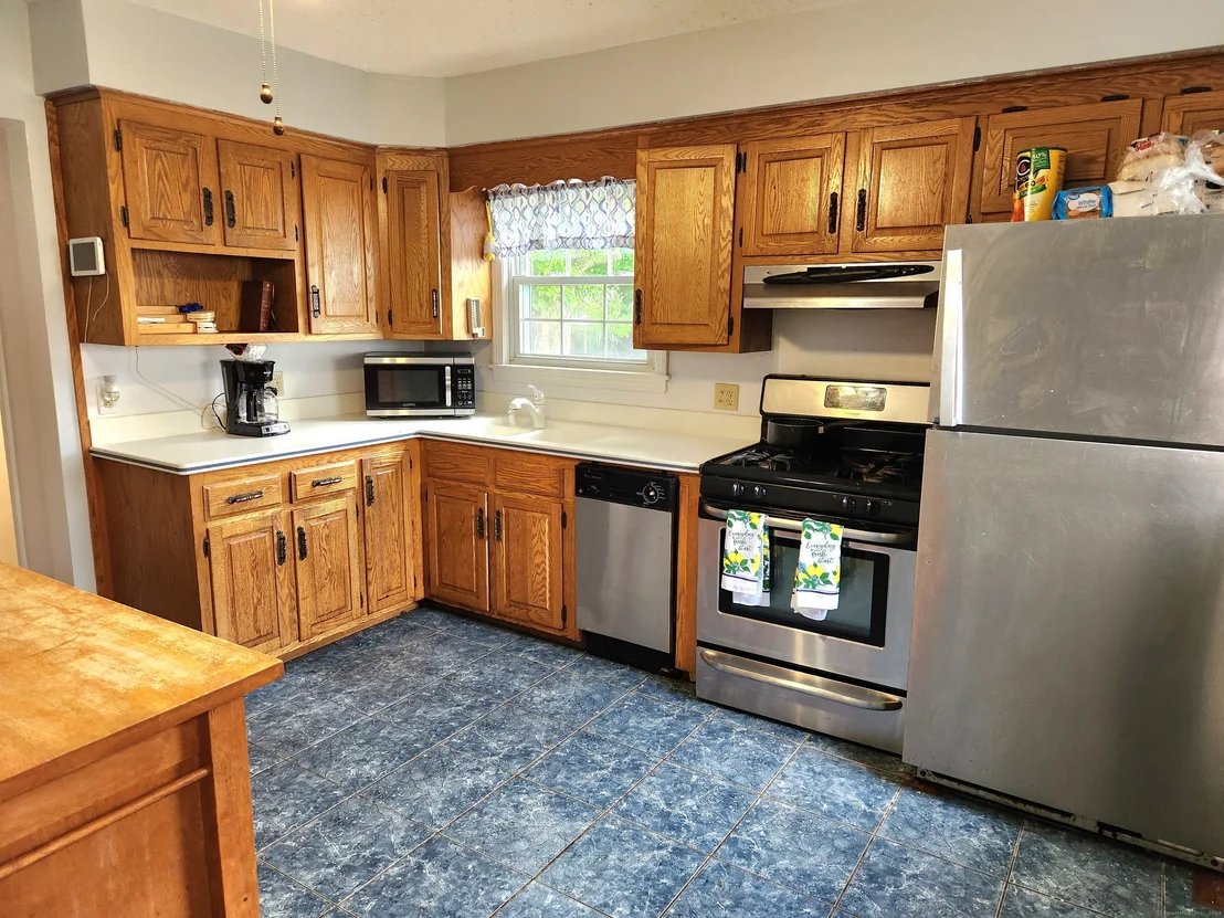 Photo of 27 Linnmore Drive