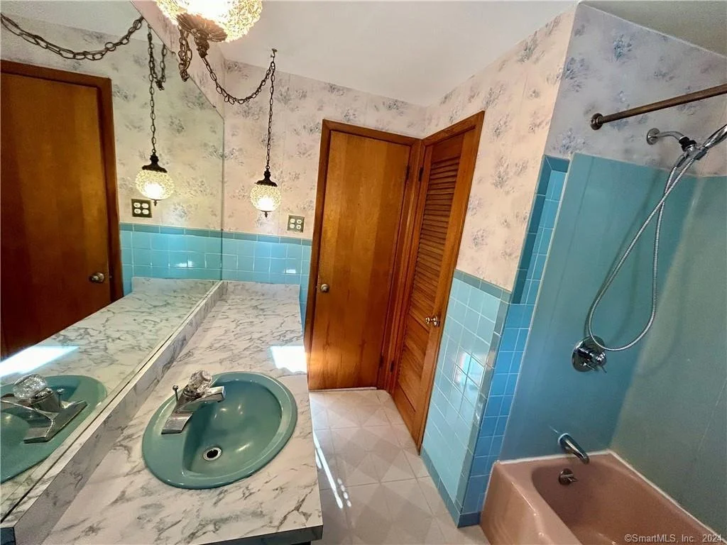 Photo of 328 Morris Avenue