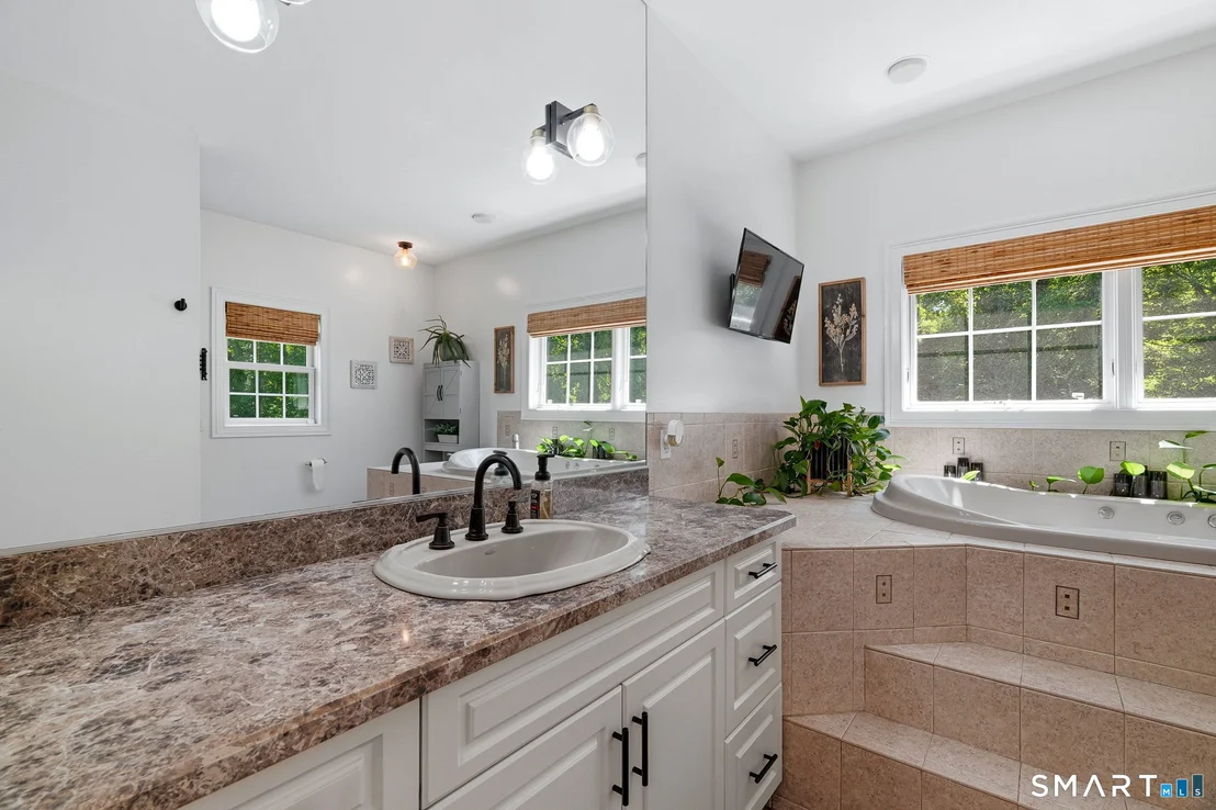 Photo of 210 Forsyth Road