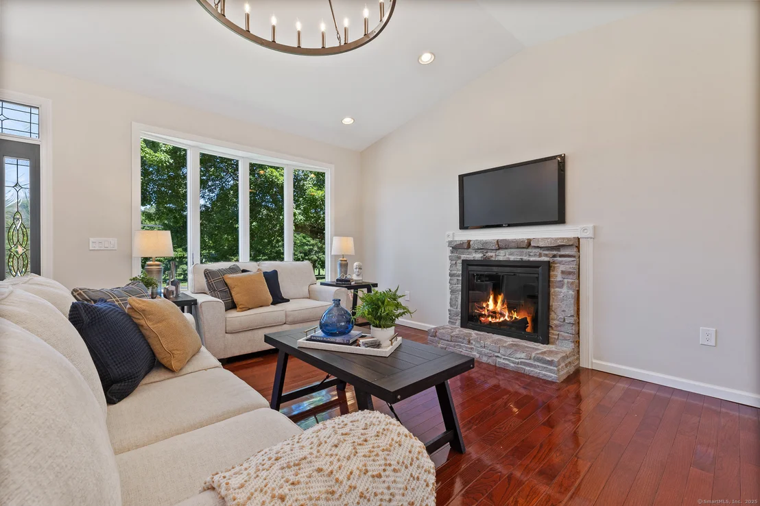 Photo of 577 Griffin Road