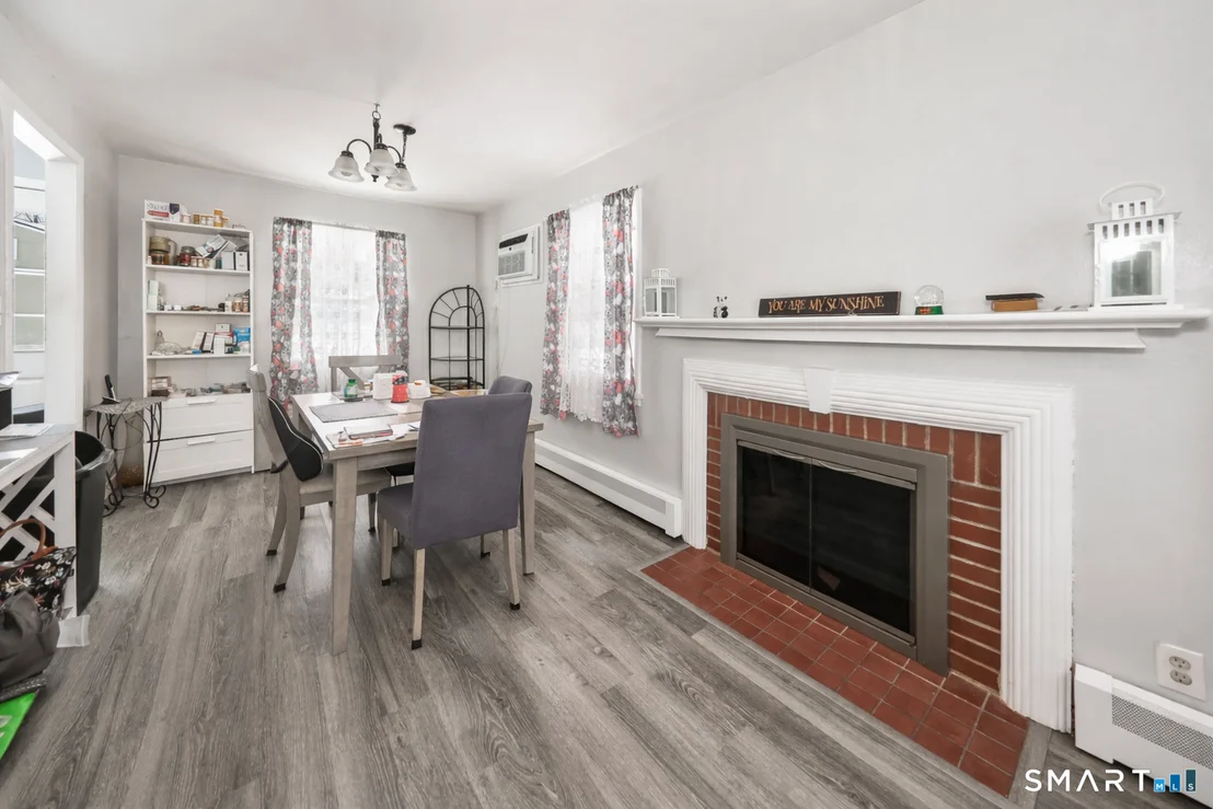 Photo of 41 Sunnybrook Bend