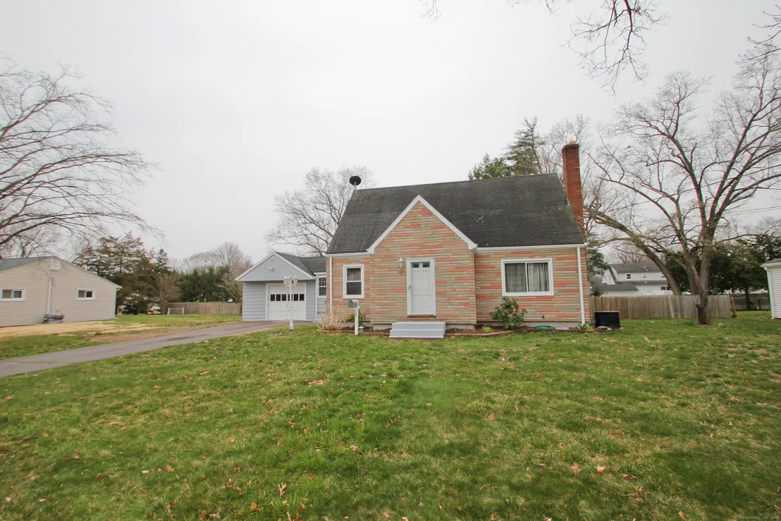 Photo of 415 Elm Street