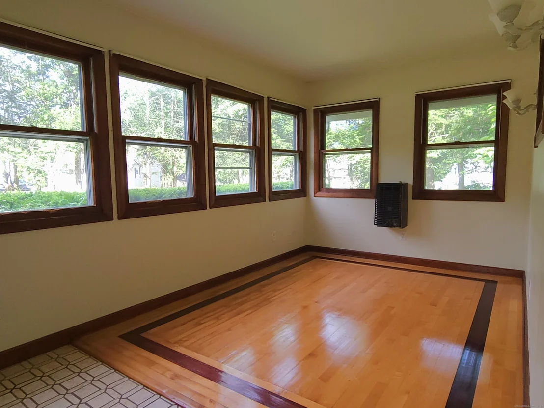 Photo of 21 Lynwood Drive