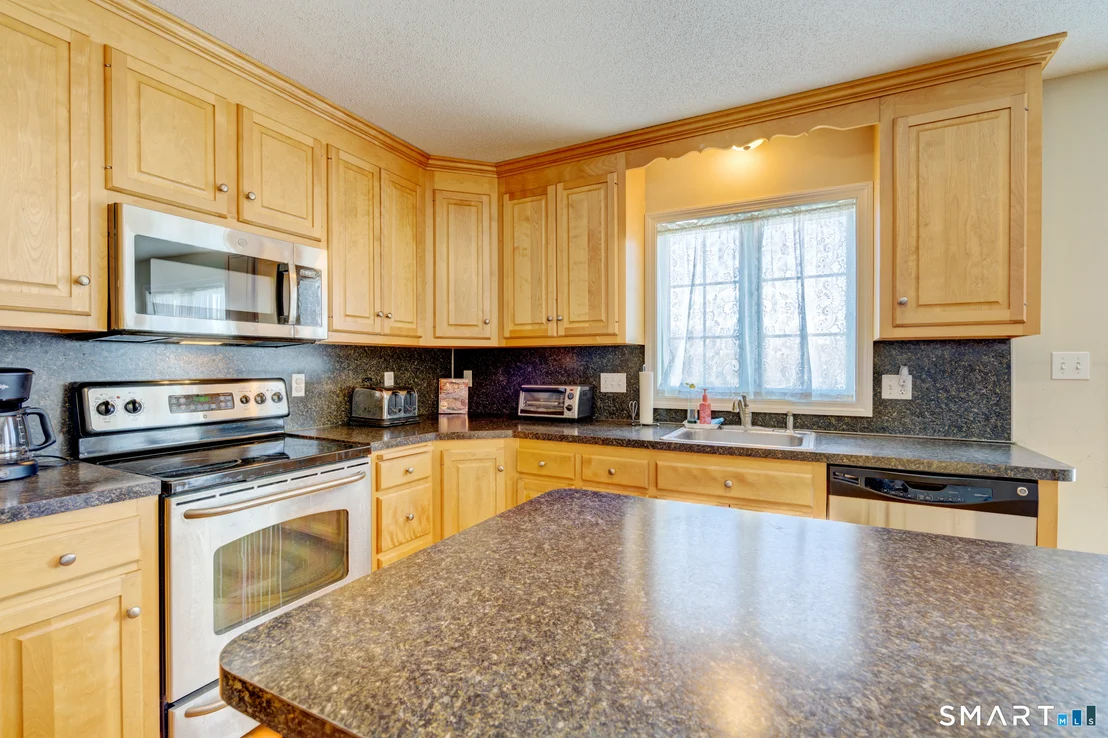 Photo of 672 Laurel Grove Road