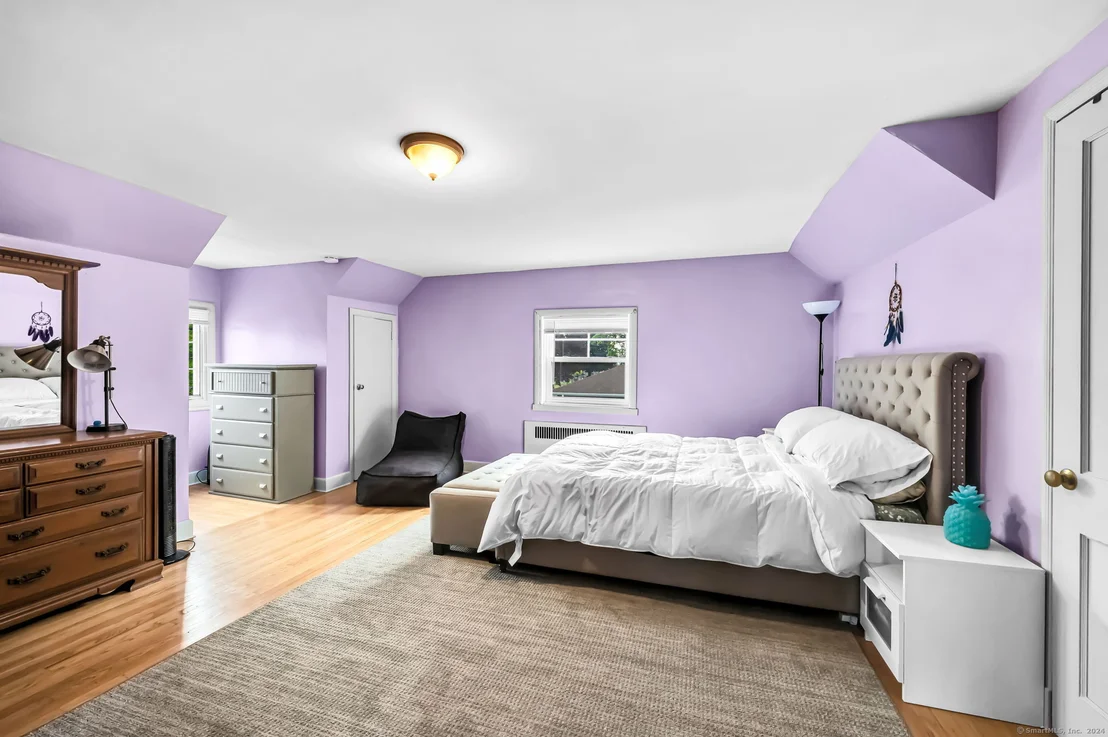 Photo of 1 Spier Avenue