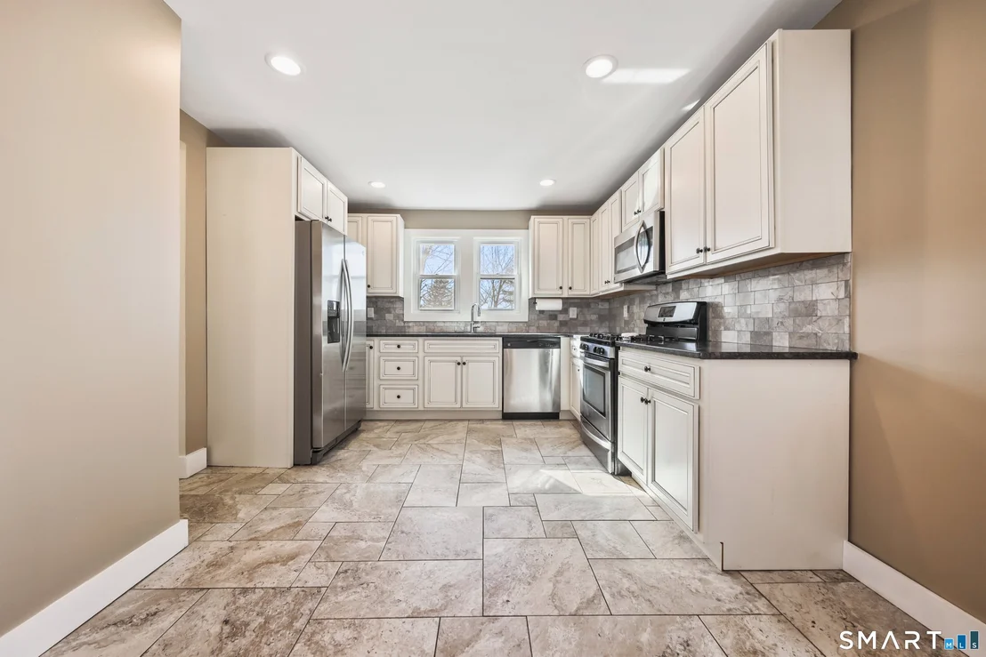 Photo of 116 Hillside Avenue