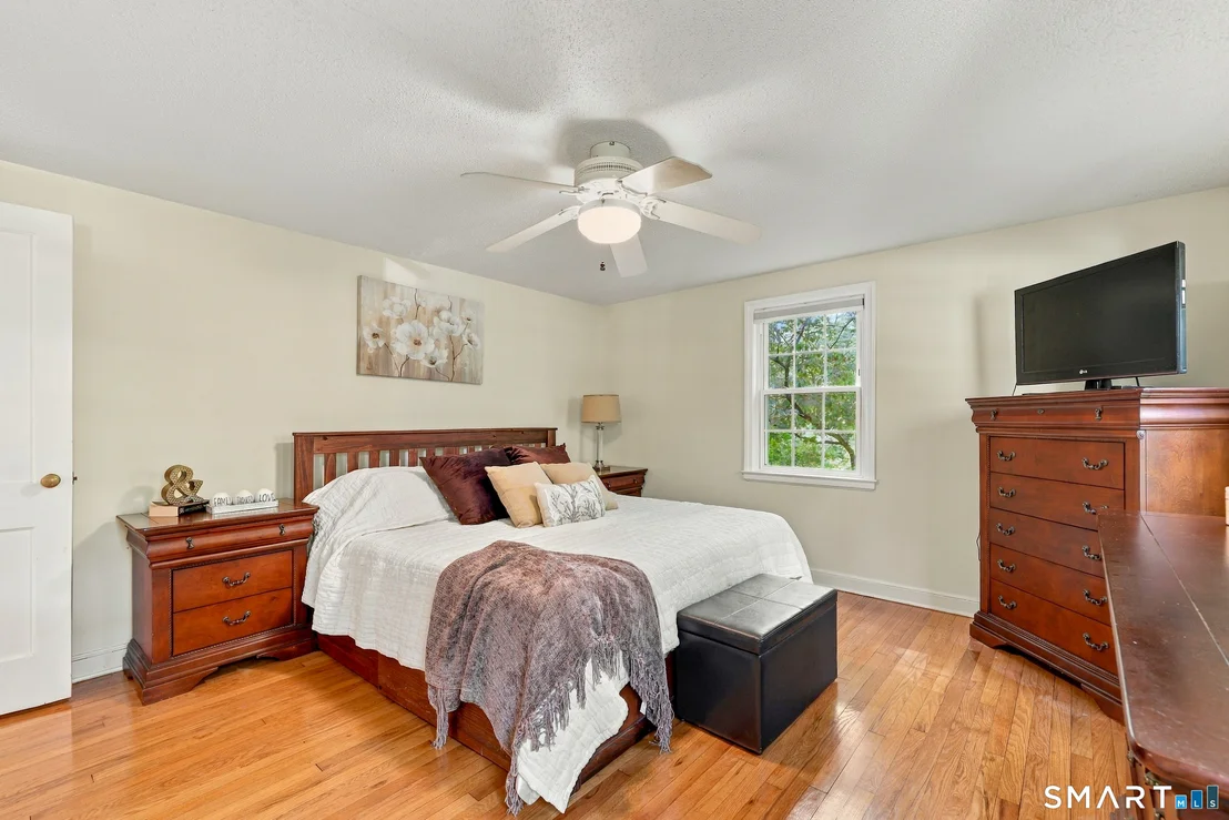 Photo of 27 Grant Hill Road