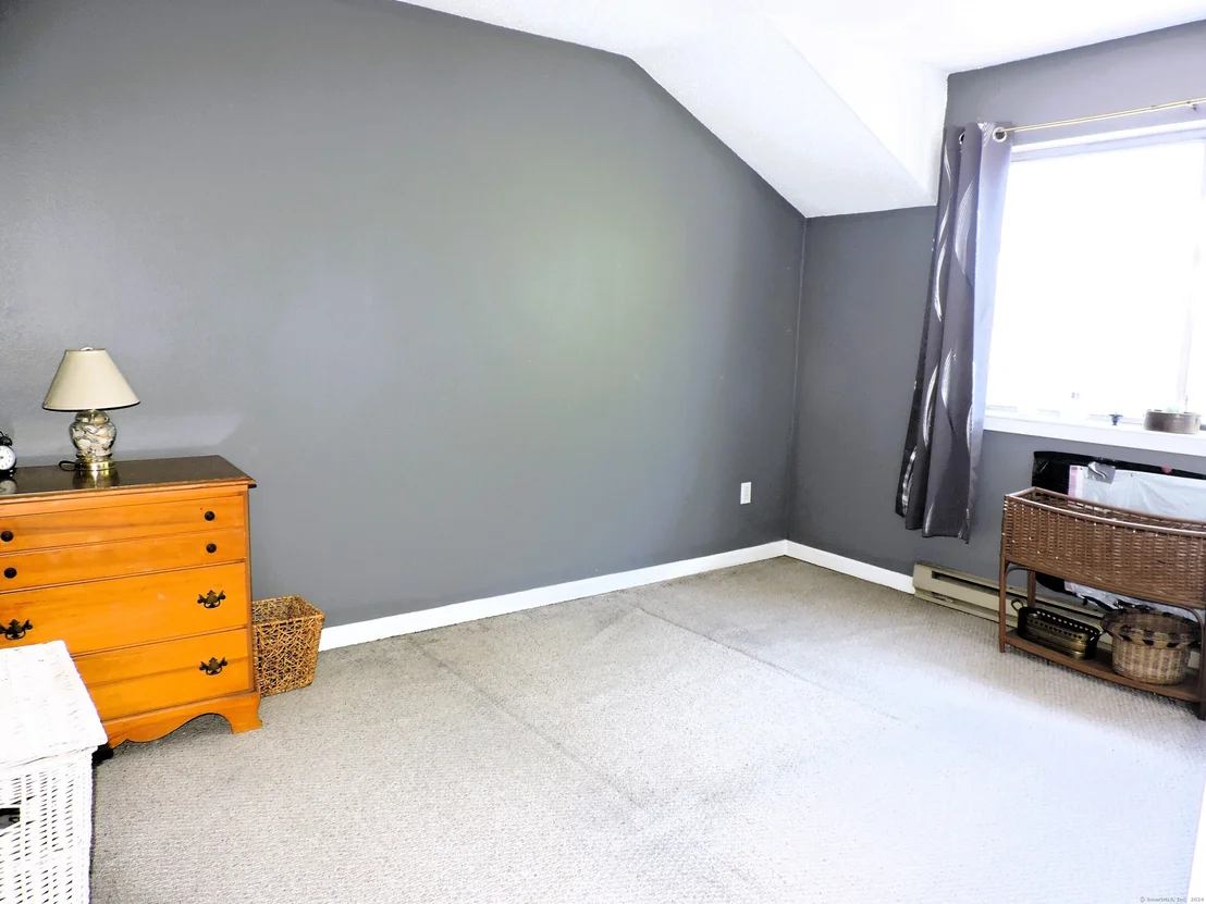 Photo of Unit 32C at 925 Oronoke Road