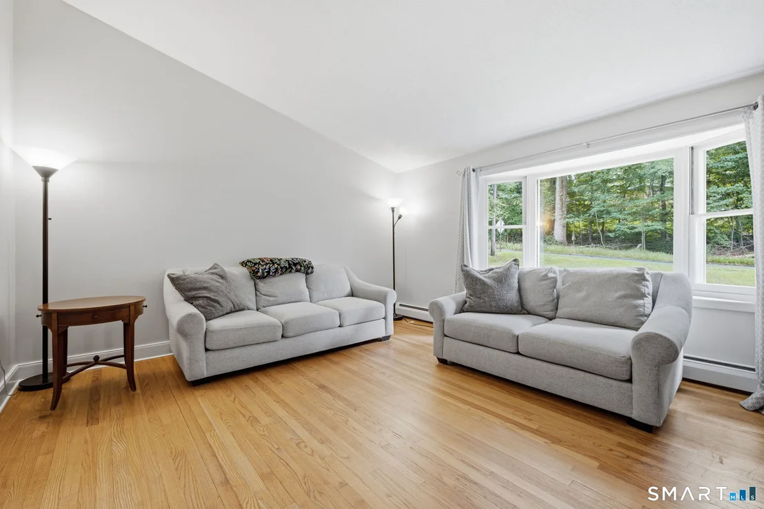 Photo of 72 Lakeview Heights