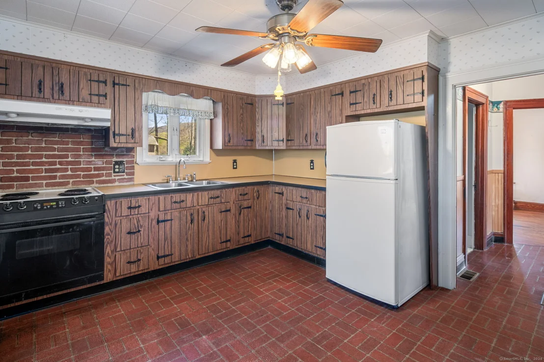 Photo of 25 Lillian Road