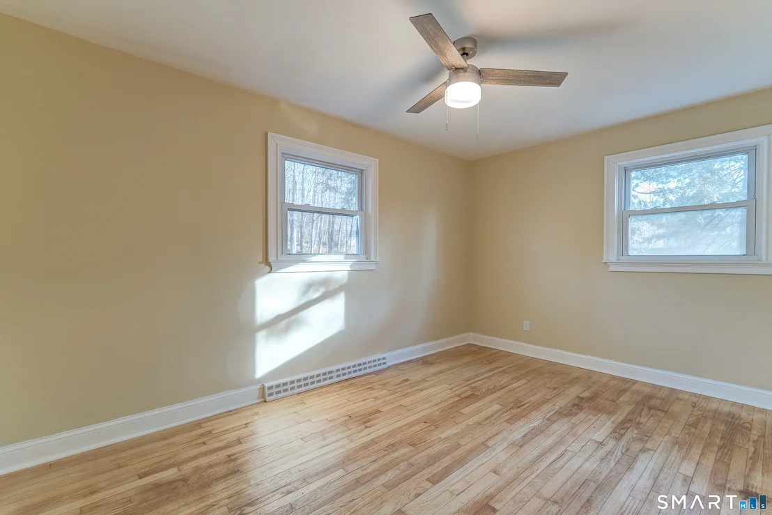 Photo of 24 Evergreen Road