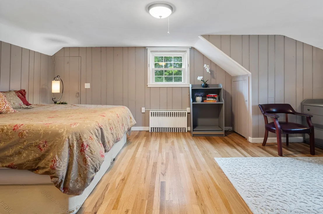 Photo of 297 Pinehurst Road