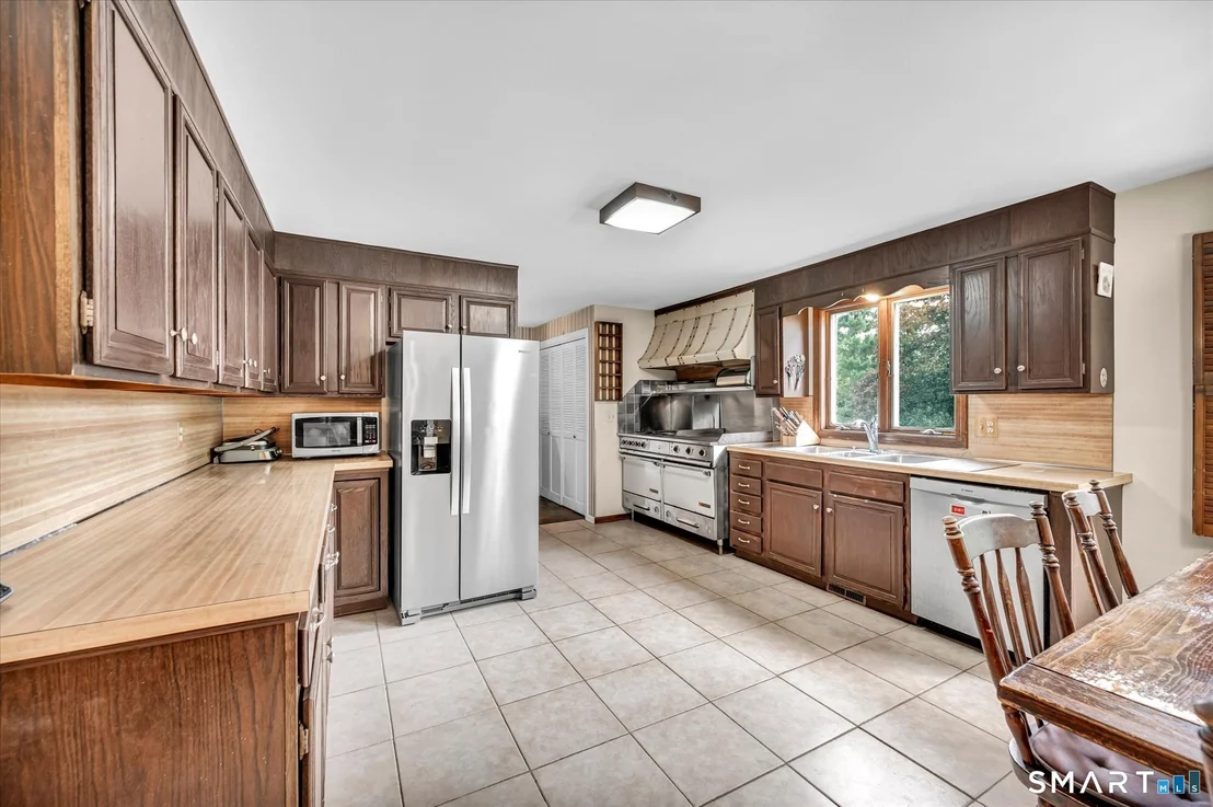 Photo of 110 Goodspeed Avenue