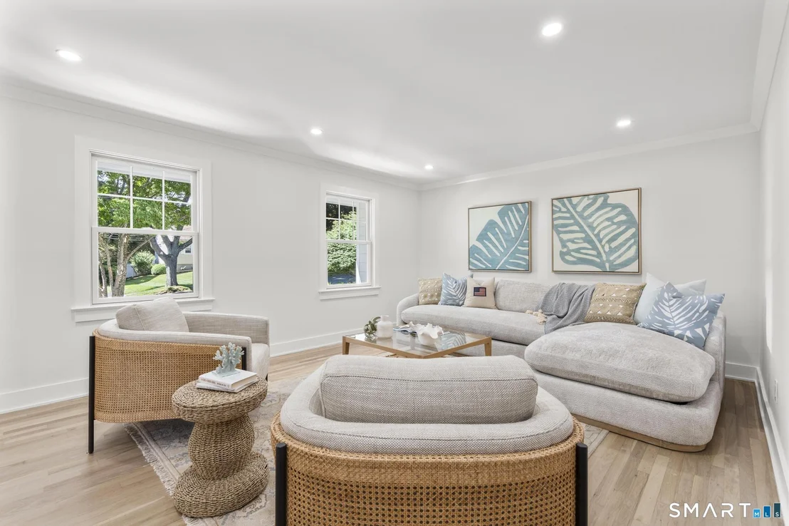 Photo of 41 Pepperbush Lane