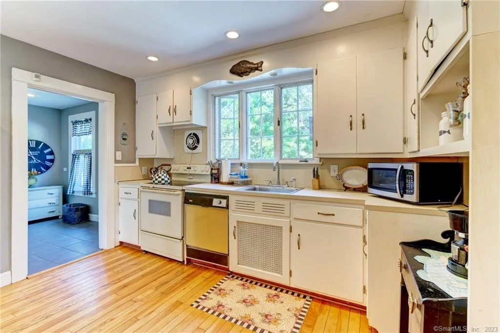 Photo of 11 Maxson Street