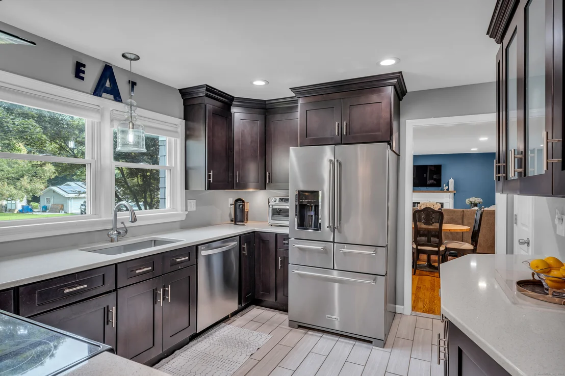 Photo of 56 Leffert Road