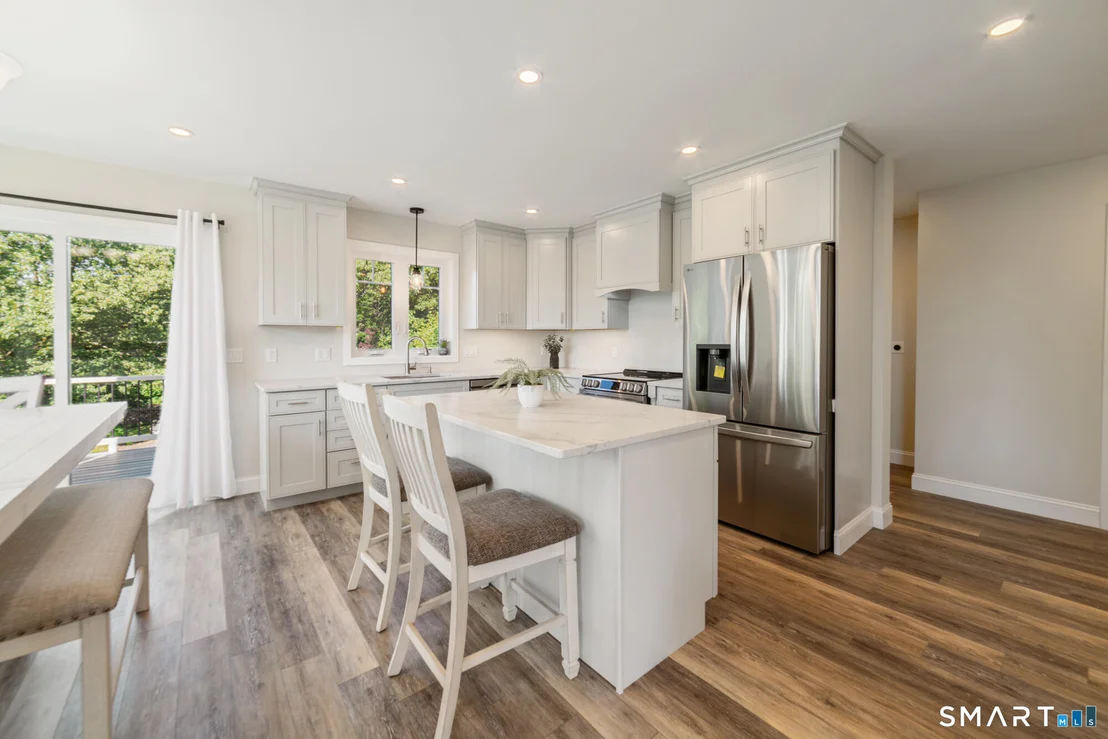 Photo of 85 Vanderbilt Road