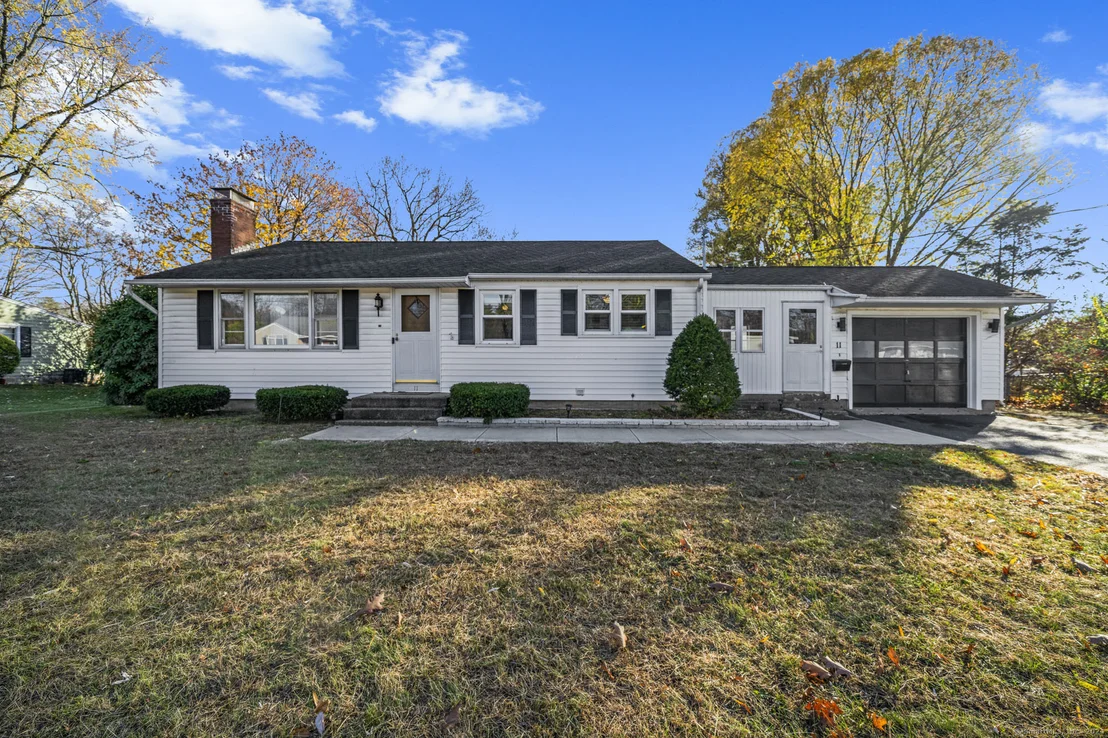 Photo of 11 Catalina Drive
