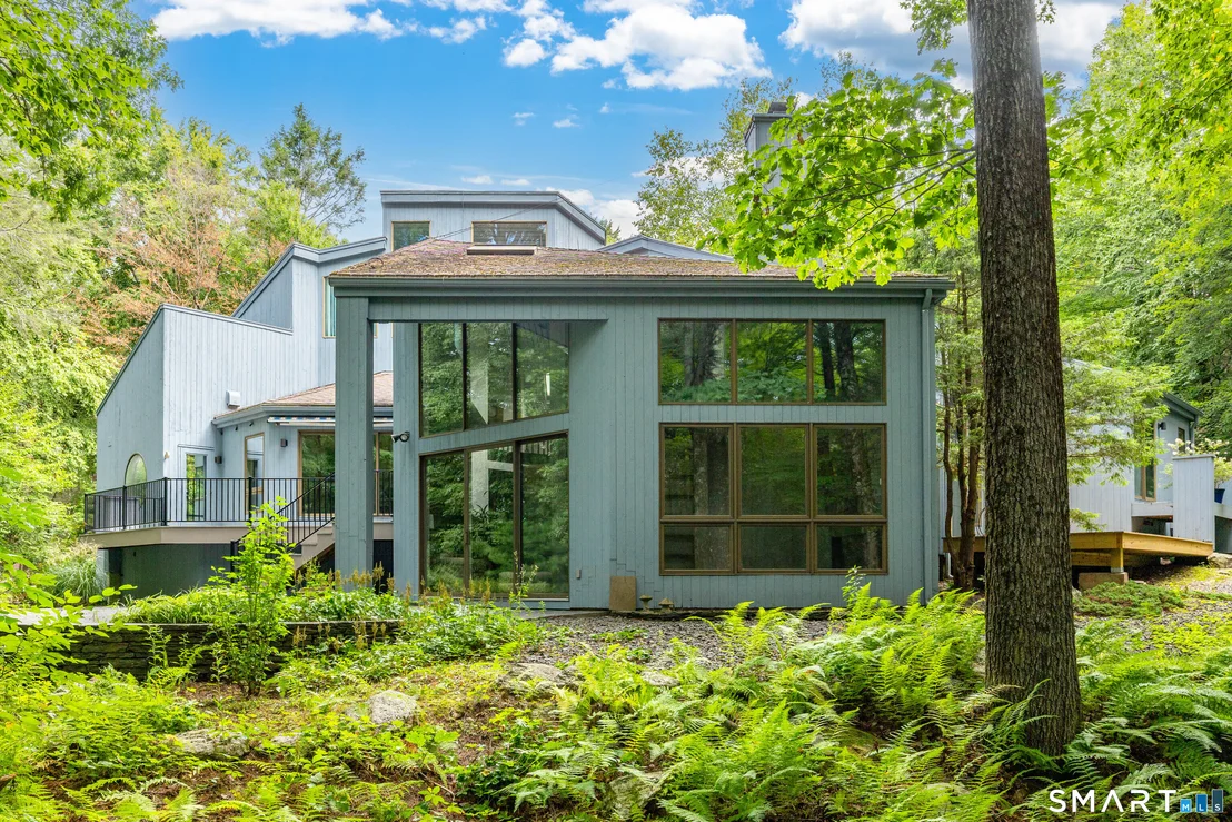 Photo of 411 Cherry Brook Road