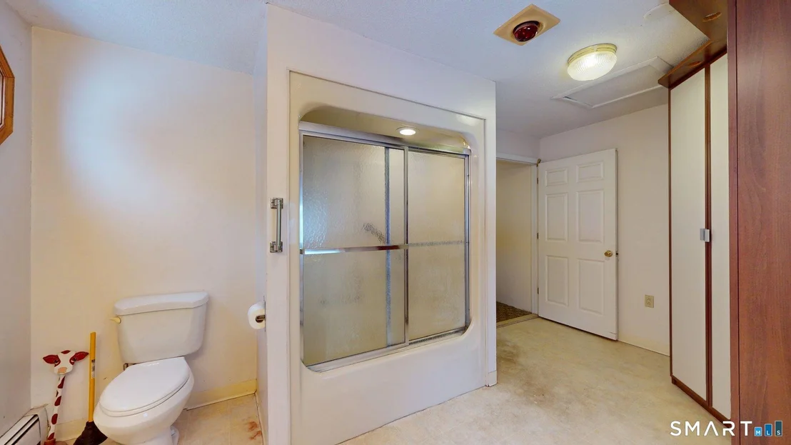 Photo of 13 Reservoir Avenue