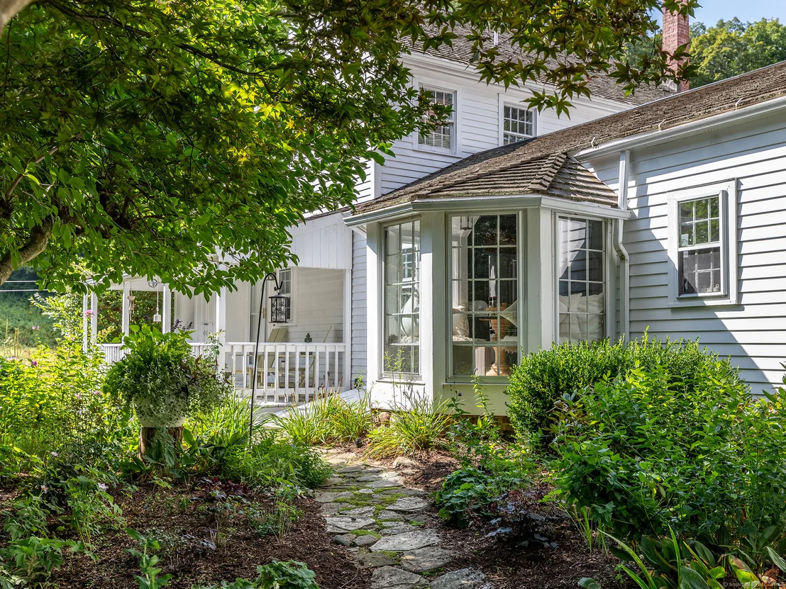 Photo of 276 Guilds Hollow Road