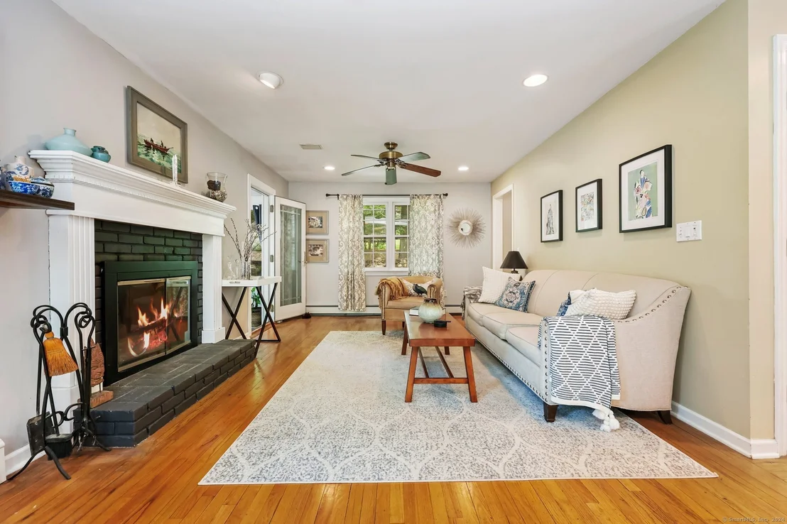 Photo of 51 Fox Run Road