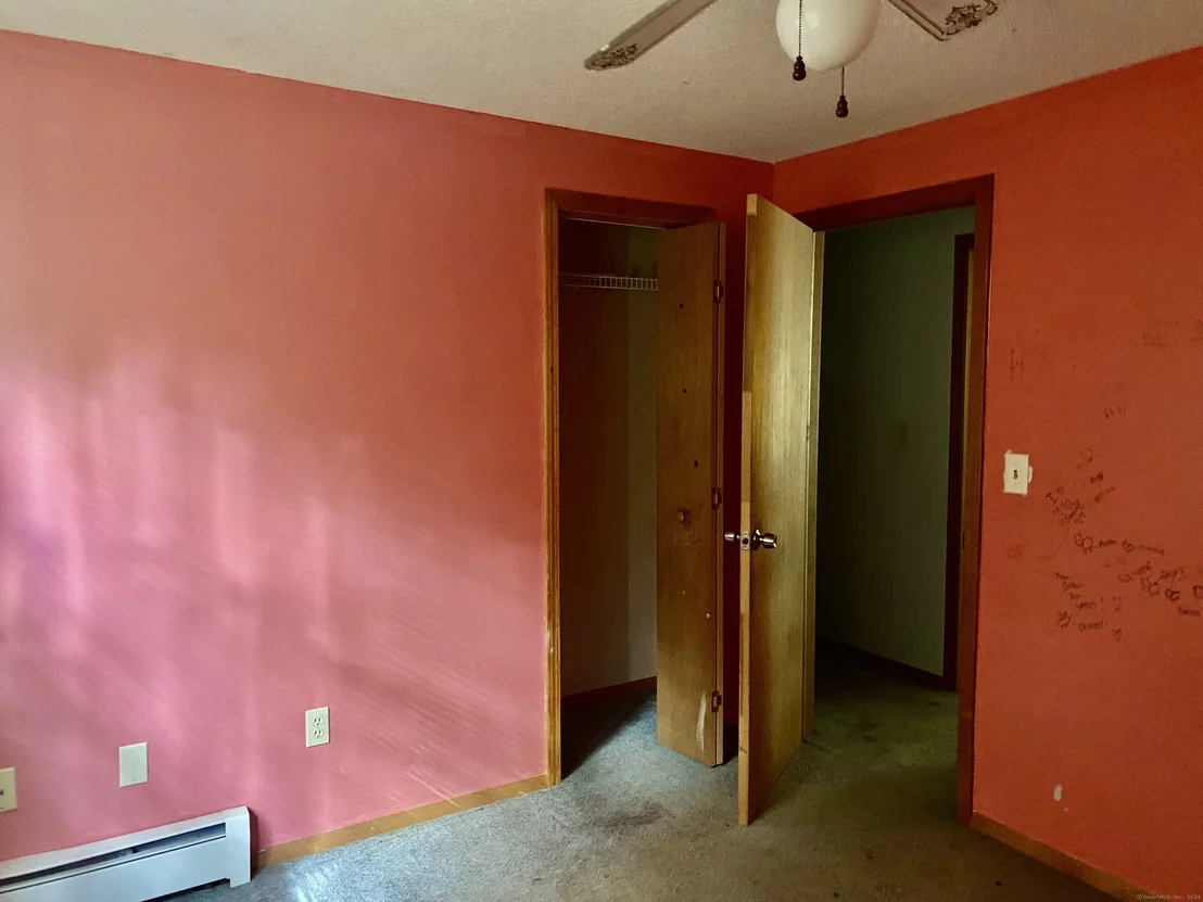 Photo of 100 Nutmeg Drive