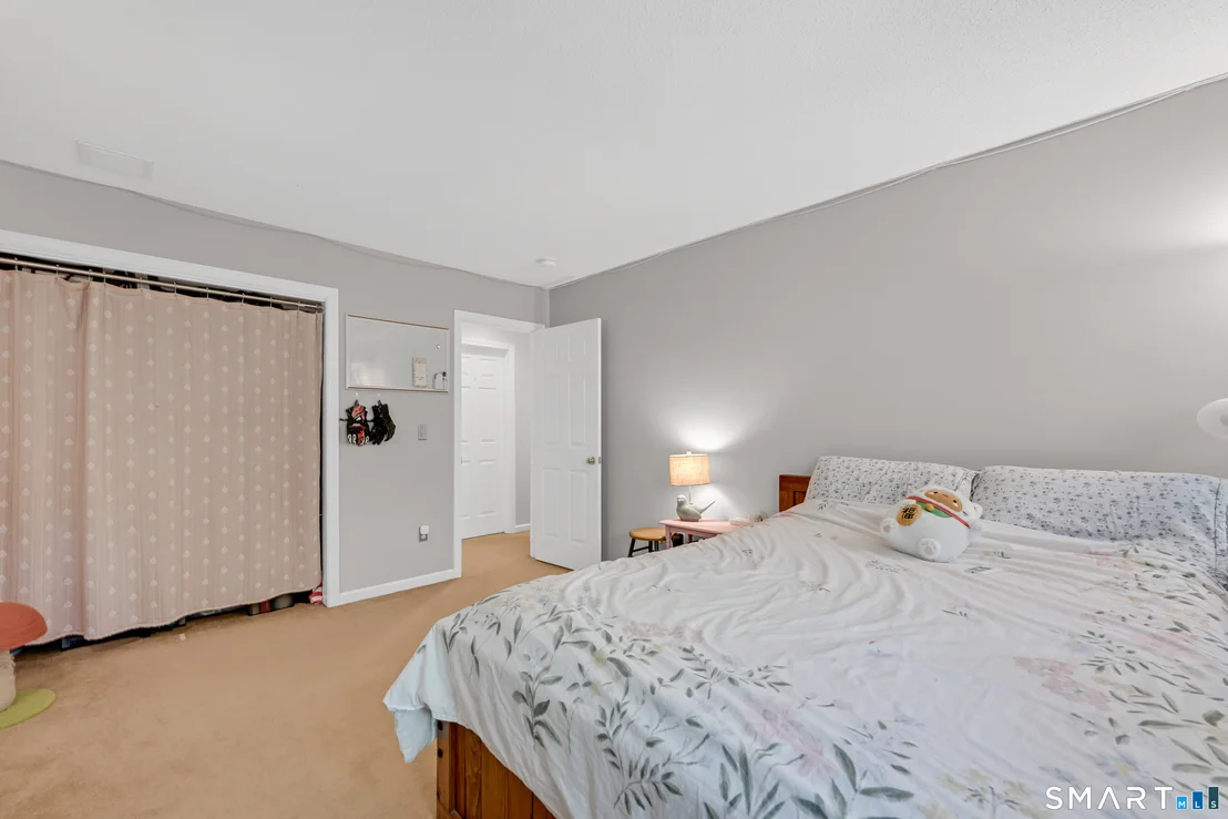Photo of 107 Robin Drive