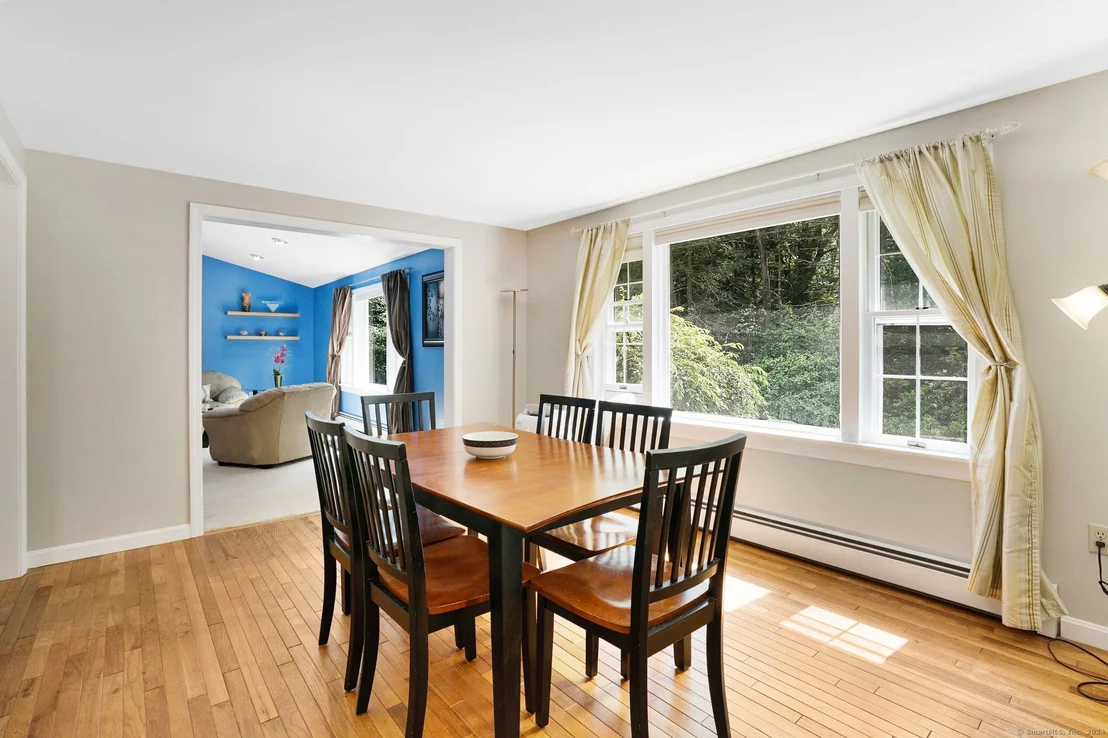 Photo of 34 Pinecrest Road