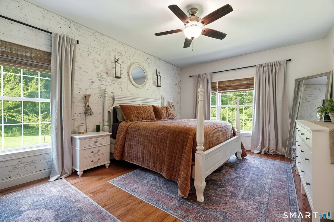 Photo of 210 Forsyth Road