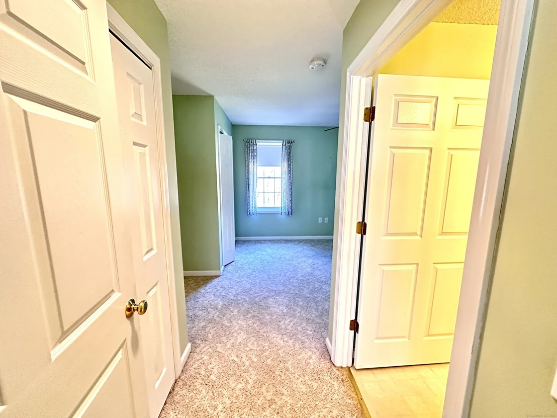 Photo of Unit 8 at 8 Glenbrook Drive